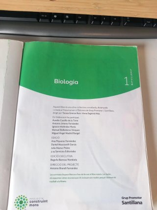 Libro biologia en catalan 1ro bachillerato