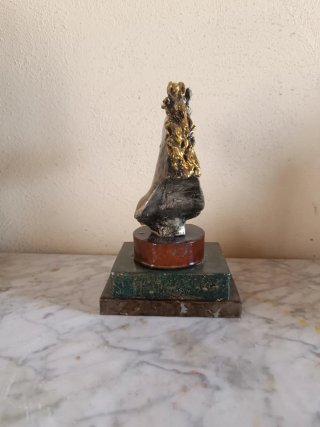 Busto caballo plata con peana