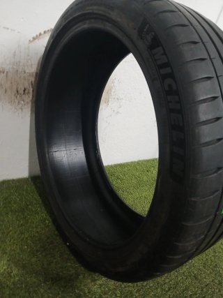 225 40 19 93Y MICHELIN PILOT SPORT 4S