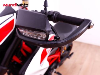 DUCATI HYPERMOTARD 821 ABS