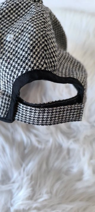 Gorra Adolfo Dominguez Houndstooth