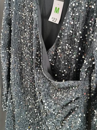 Vestido lentejuelas gris Primark Talla M