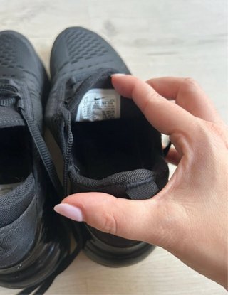 Nike Air Max 270 Negras