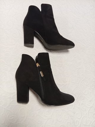 Botines negros tacón talla 39