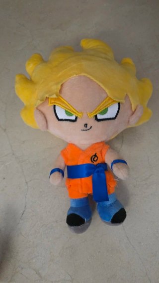 Peluche Goku Super Saiyan