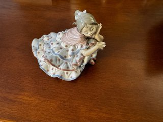 Figura Lladró Niña Bailarina
