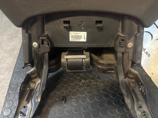 Asiento Renault Twizy delantero incompleto