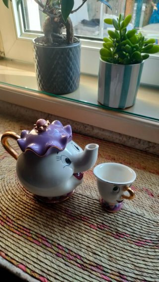 Tetera y Taza Disney Mrs. Potts Chip