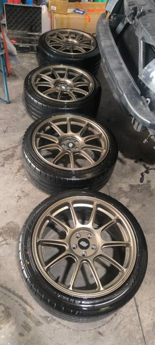 Llantas Racing Division VR5 18 5x100