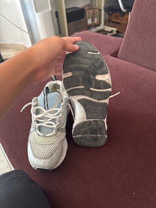 Zapatillas Dior grises y azules
