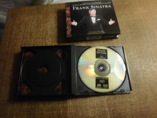 DOBLE CD FRANK SINATRA DEJAVU RETROGOLD COLLECTION
