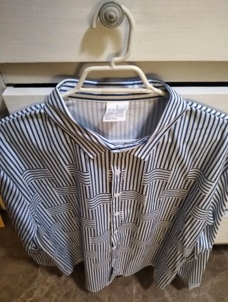 Camisa rayas azul y blanca L