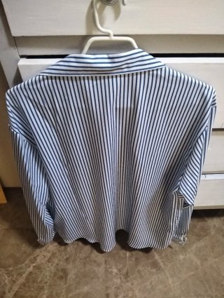 Camisa rayas azul y blanca L
