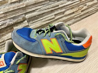 Zapatillas New Balance 574 Talla 37
