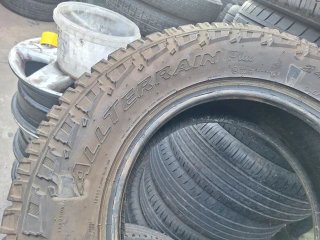 245 70 R17 110T M+S Pirelli - 1 neumático Km.0