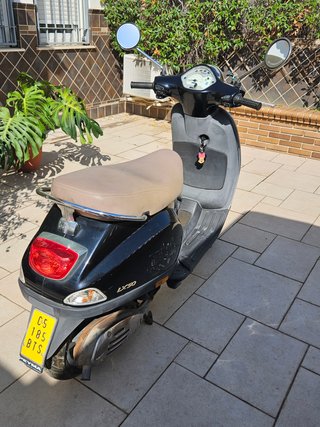 Vespa LX50 ET2 Negra