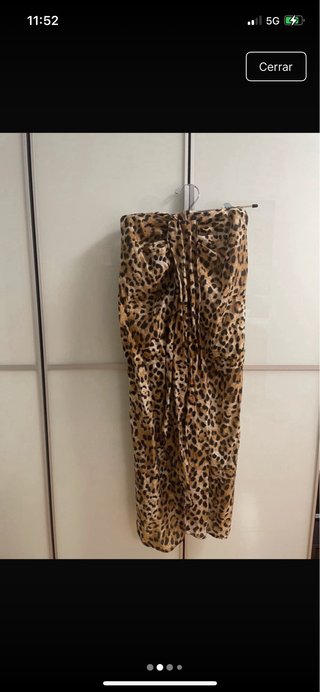 Falda Zara Larga Estampado Leopardo Talla XS
