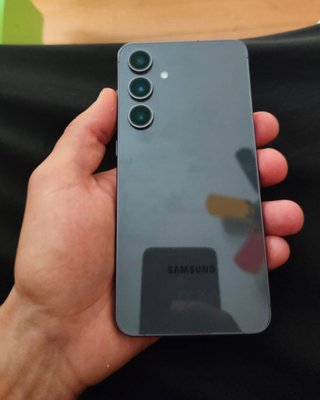 Samsung Galaxy S24 FE Gris