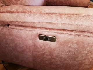 Sillón reclinable eléctrico rosa