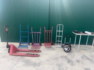 Carretillas, traspaletas y estanterías
