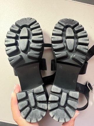 Tacones negros plataforma