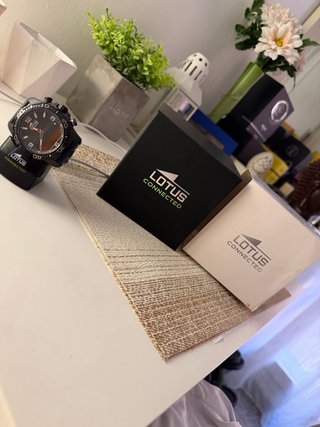 Reloj Lotus Connected Negro y Azul