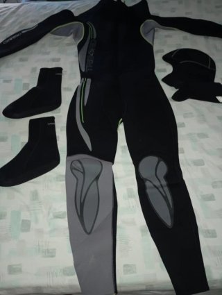 Traje neopreno integral TRIBORD + escarpines