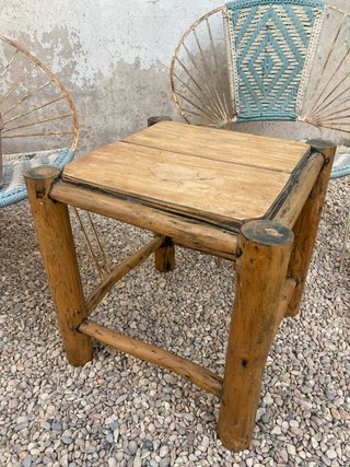 Mesita auxiliar rústica madera vintage