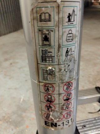 Escalera telescópica 2 en 1