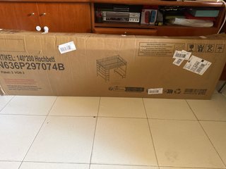 Cama alta con escritorio estilo litera. (+colchon)
