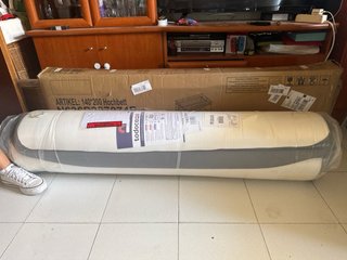 Cama alta con escritorio estilo litera. (+colchon)
