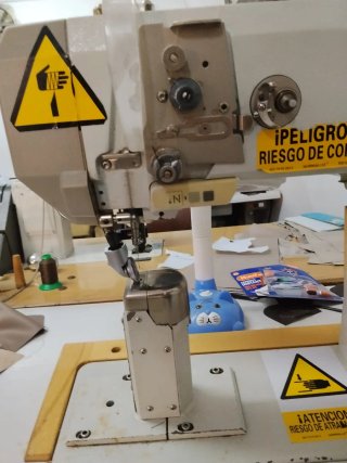 Máquina de coser SEWIMAQ canilla grande