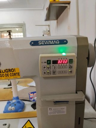 Máquina de coser SEWIMAQ canilla grande