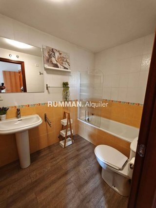 Piso en alquiler en Centro en Atarfe