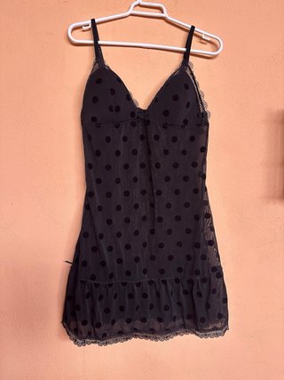 Vestido blanco manga acampanada
