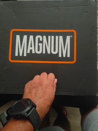 Botas Magnum Strike Force 8.0 WP