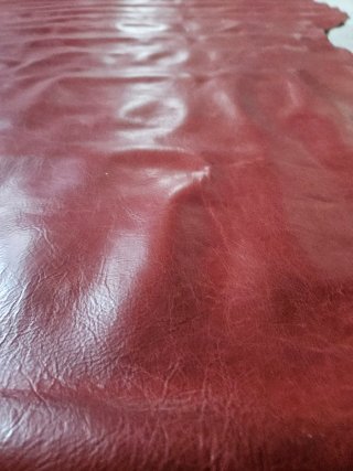 Ritagli pelle bordeaux 186 cm x 133 cm