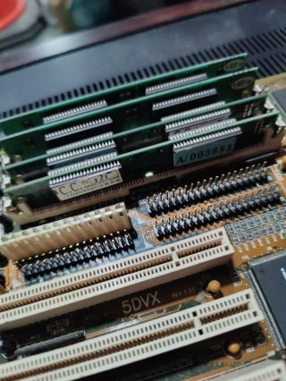 Placa Socket 7 Intel Pentium 120 + Memoria