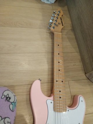 Guitarra Eléctrica Infantil Rosa Pastel