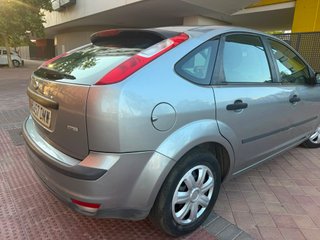 Ford Focus 5p 1.6 TDCi 109 CV Trend