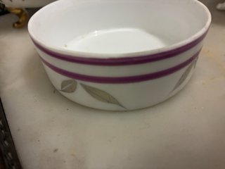Caja Limoges con tapa y rosa (1)