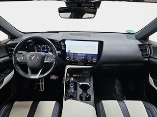 Lexus NX 450h+ F Sport 4WD