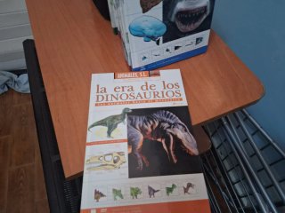 Enciclopedia, La sociedad Animal 12 Libros y DVD
