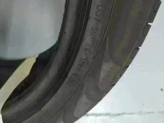 285 40 r21 109y Pirelli - 2 neumáticos +70%