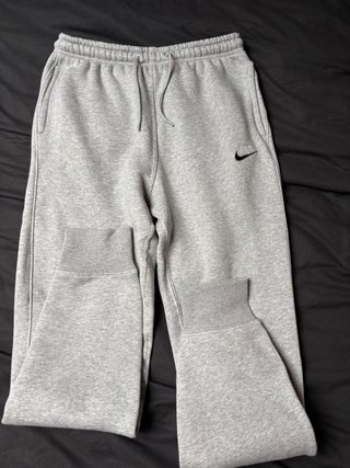 Pantalón chándal Nike Gris