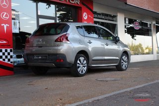 Peugeot 3008 2015