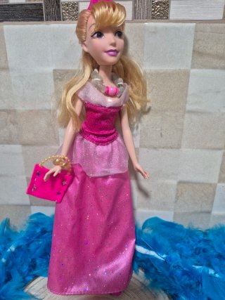 Princesa Aurora Disney Muñeca Rosa