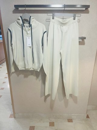 Completo donna con pantaloni  Paris et Moi