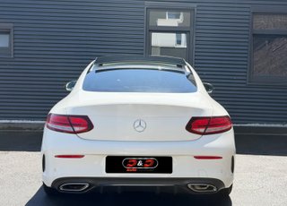 Mercedes-Benz Clase C 300 AMG TECHO PANORAMICO