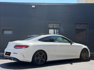 Mercedes-Benz Clase C 300 AMG TECHO PANORAMICO